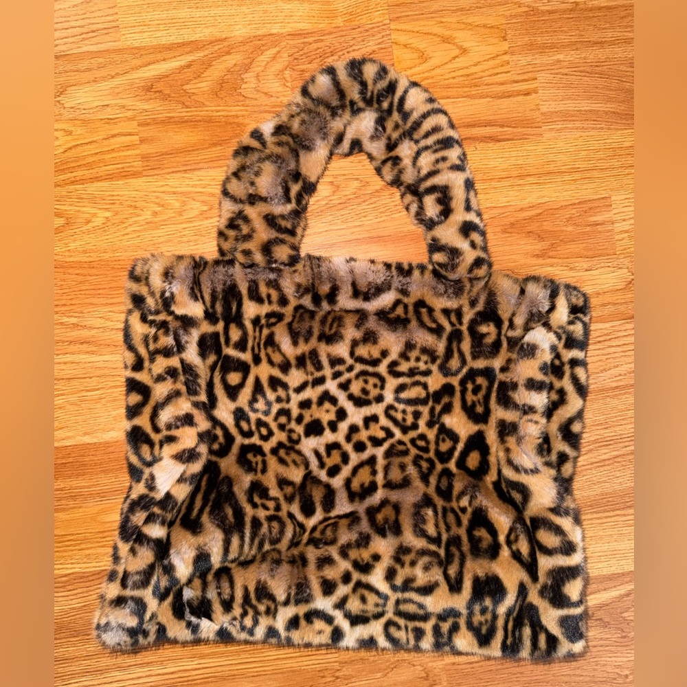 Leopard Print Faux Fur Tote Bag